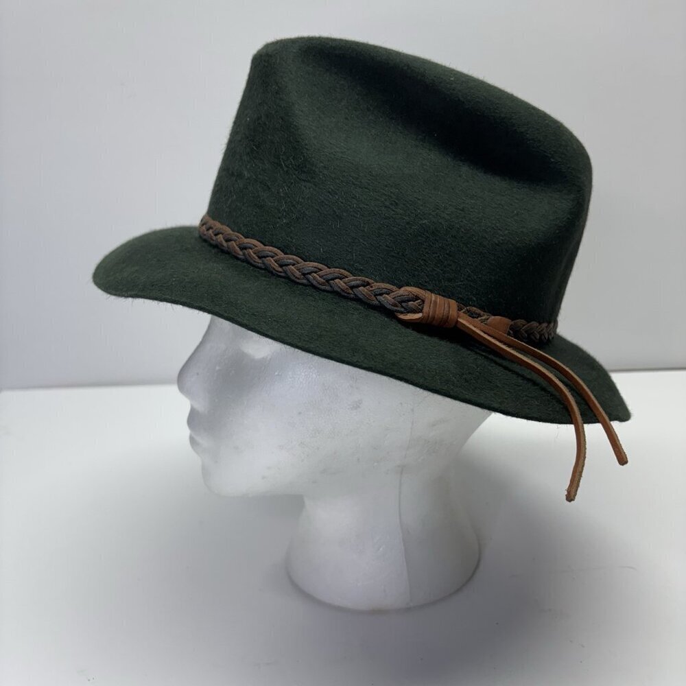 Robert Hall Magill Hat Mfg. Montreal Que Green Genuine Fur Felt Hat 6 7/8 fedora